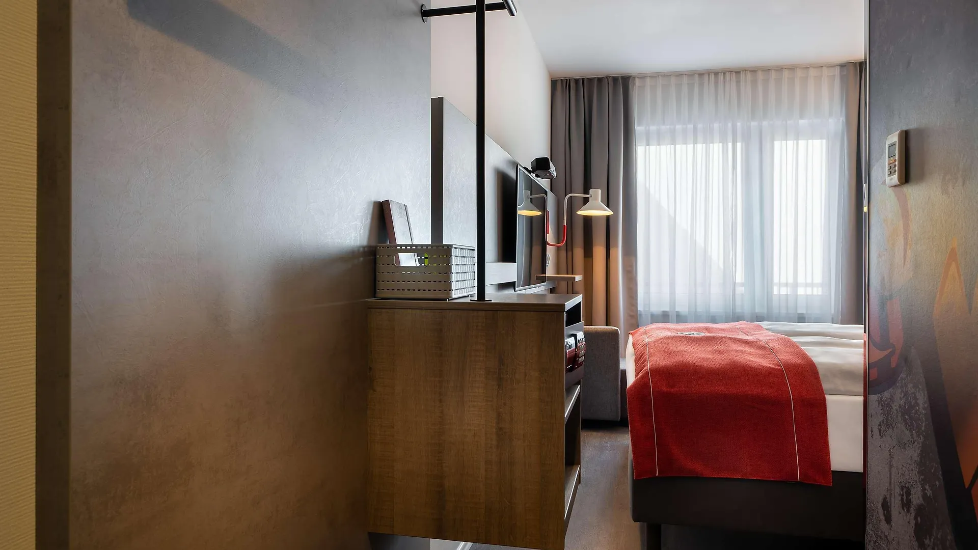 Holiday Inn - The Niu, Hide Berlin Friedrichshain By Ihg