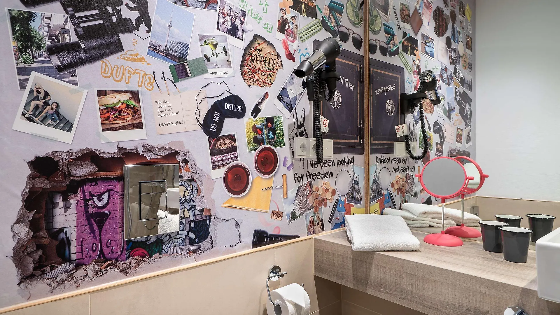 Holiday Inn - The Niu, Hide Berlin Friedrichshain By Ihg 3*,
