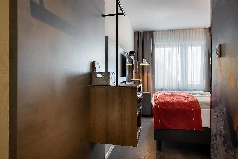 *** Hotel Holiday Inn - The Niu, Hide Berlin Friedrichshain By Ihg Alemanha